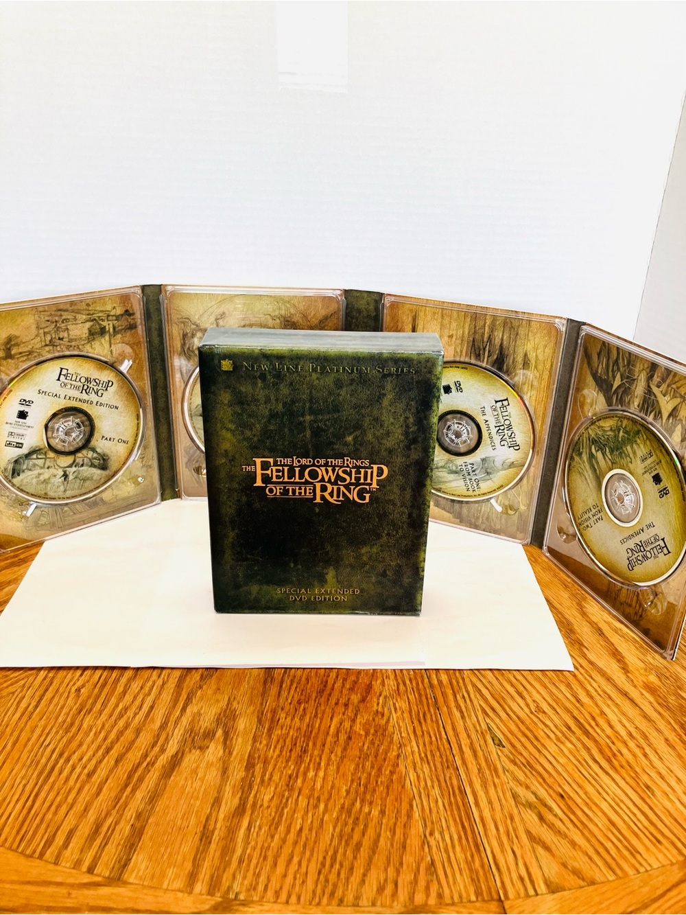 Lord Of The Rings The Fellowship Ring 4 DVD Set Special Ed Works 2001 W/Insert
